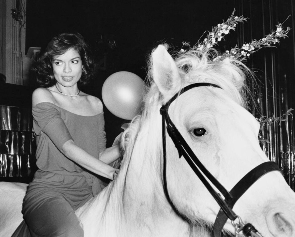 Cuatro fotógrafos que capturaron las noches salvajes de Studio 54